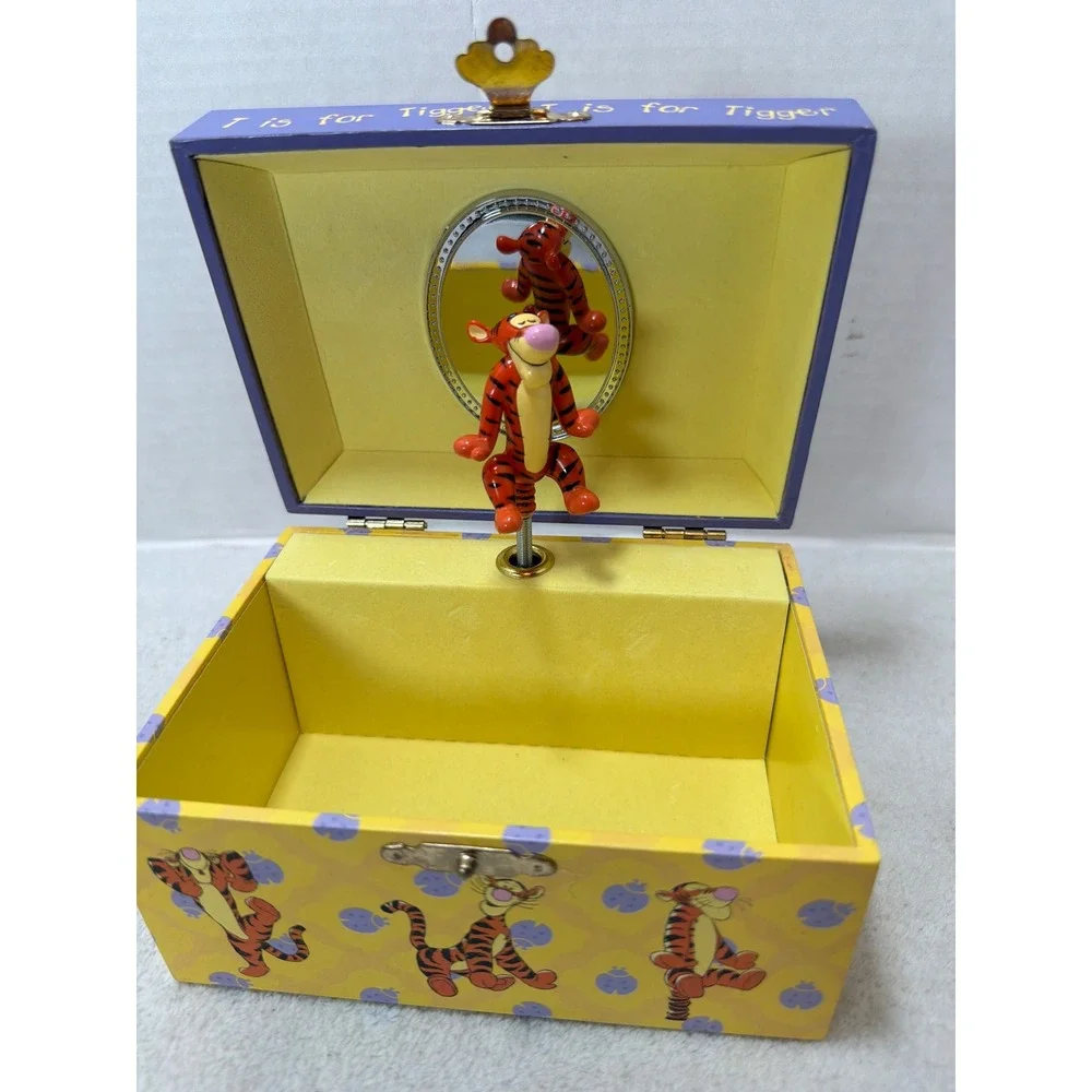 VTG 90s Disney Tigger Musical Jewelry Trinket Box Winnie the Pooh No Music